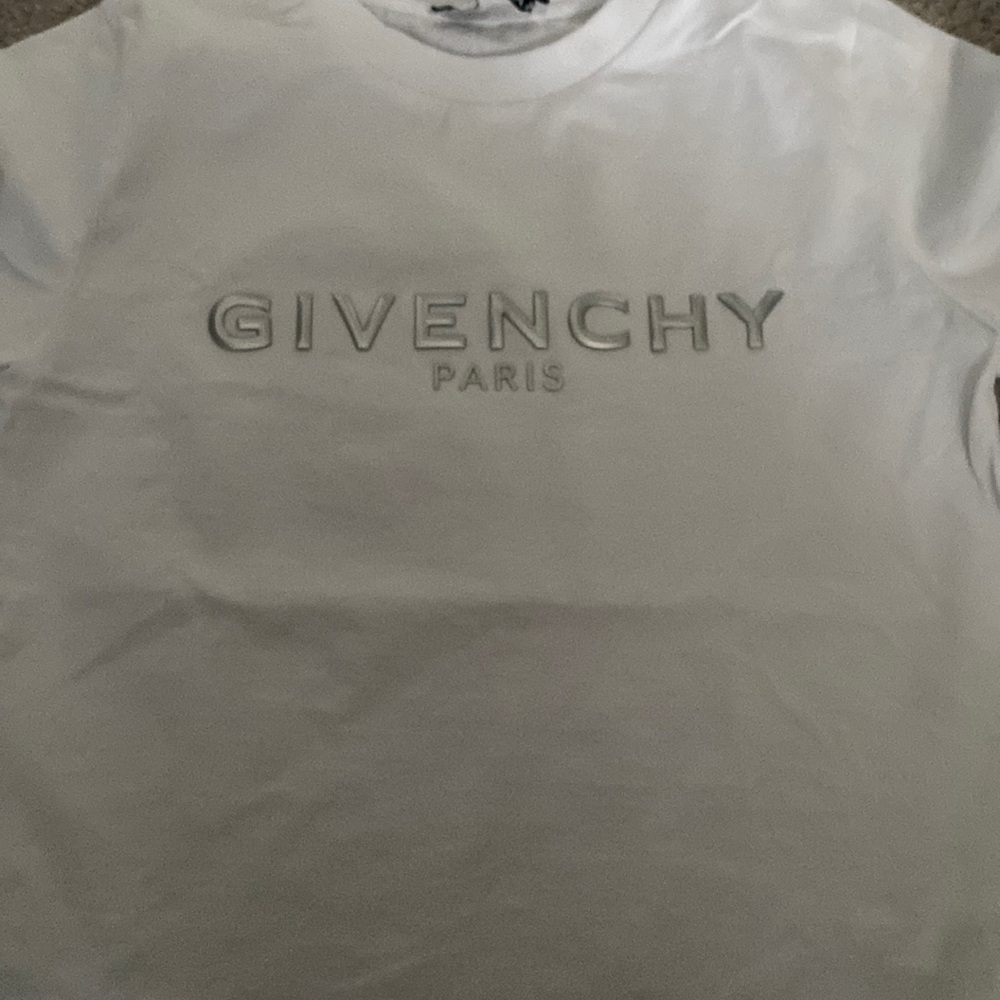 Givenchy t shirt